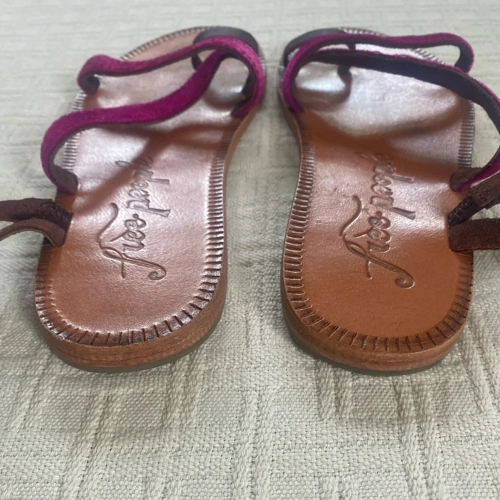 Free people velvet sandals. - Picture 6 of 10